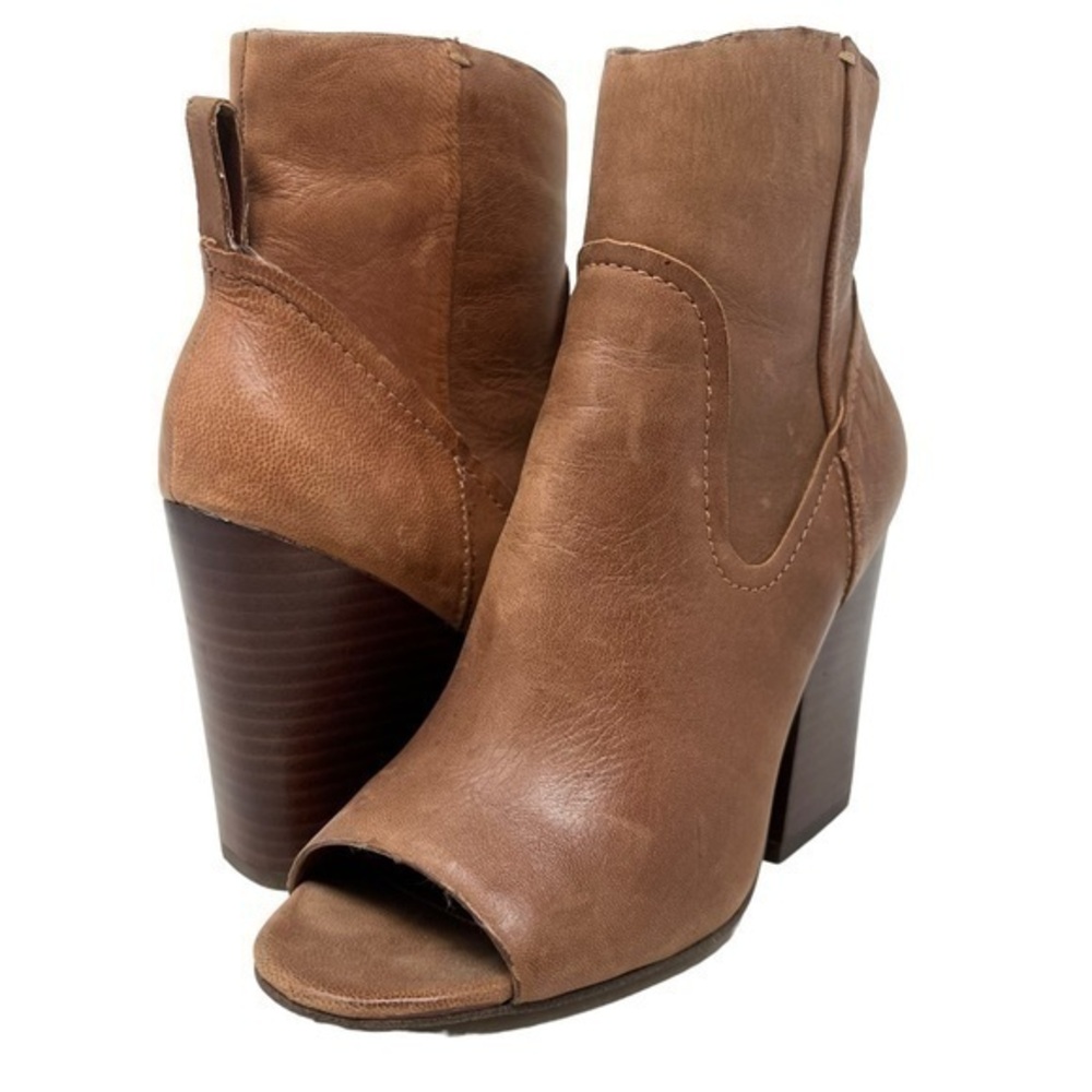 Steve Madden Boots